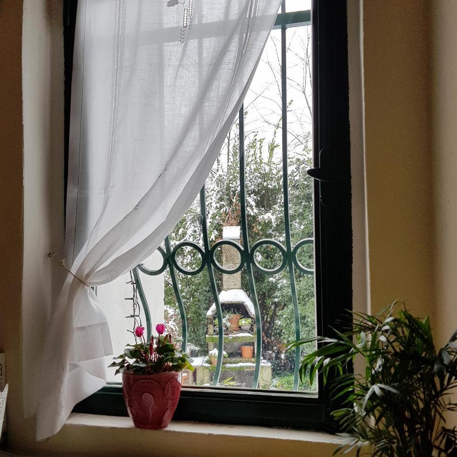Il Casolare Del Medio Olona Bed & Breakfast Fagnano Olona Exterior photo