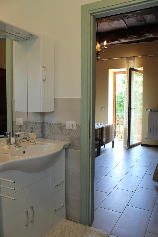Il Casolare Del Medio Olona Bed & Breakfast Fagnano Olona Exterior photo
