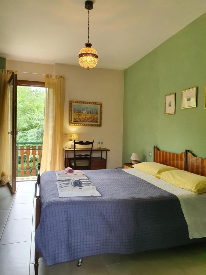 Il Casolare Del Medio Olona Bed & Breakfast Fagnano Olona Exterior photo