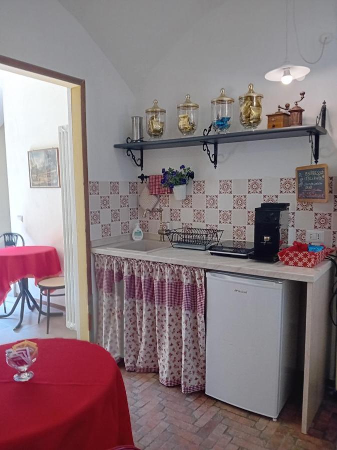 Il Casolare Del Medio Olona Bed & Breakfast Fagnano Olona Exterior photo